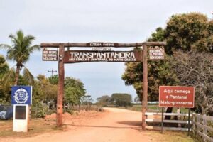 Transpantaneira Highway