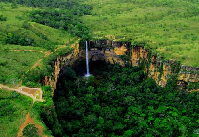 veu-de-noiva-chapada-guimaraes-mt-De2